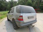 Mercedes-Benz-Class ML270 2.7 D (163Cv) de 2000 - Peças Usadas (8432) - 3