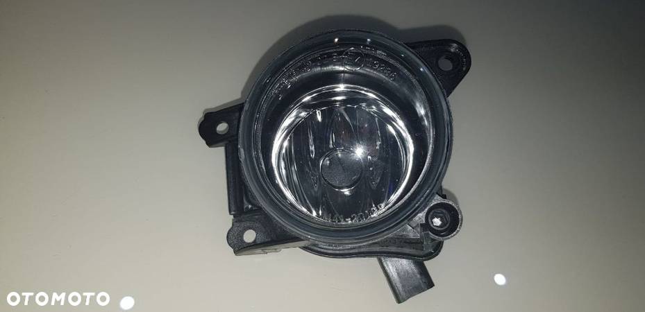 HALOGEN LAMPA PRZECIWMGIELNA VW POLO H/B 94-01 H3 10/99- PRAWA  LEWA  6N0941700E - 1