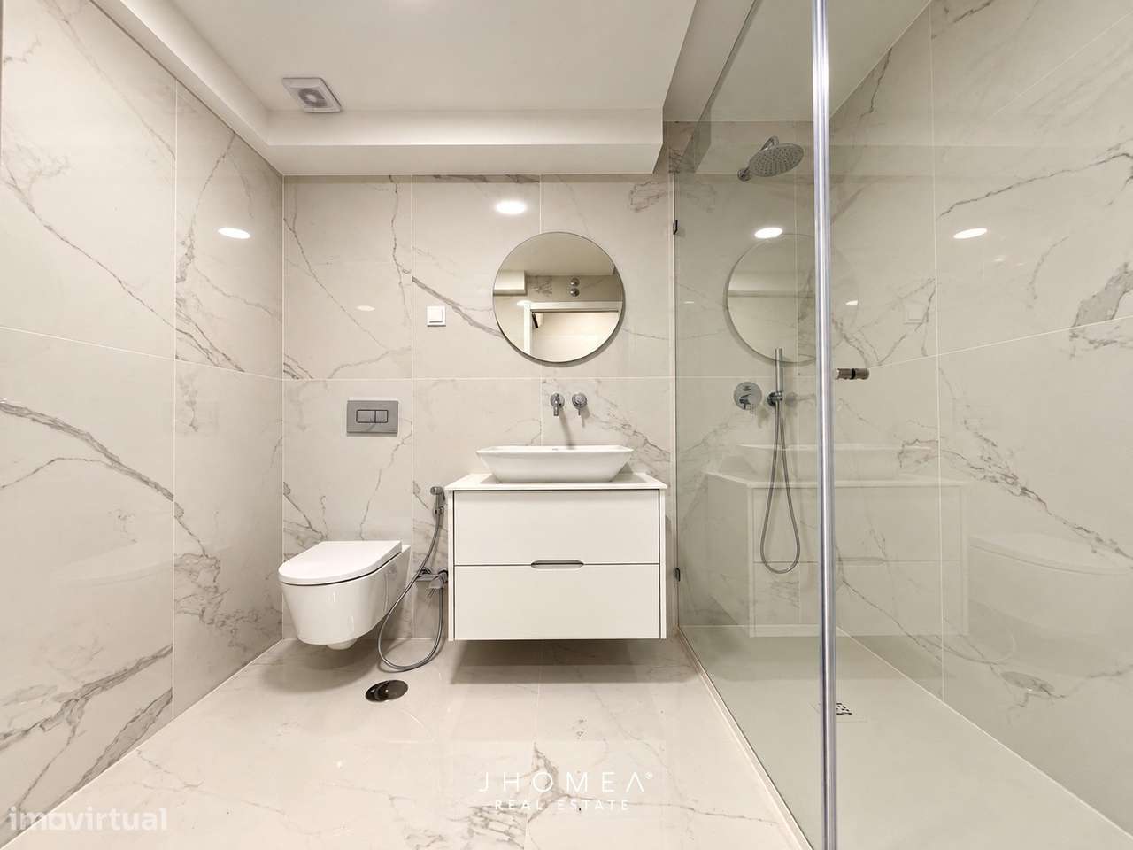 Apartamento T2 para venda no Coração de Aveiro-8