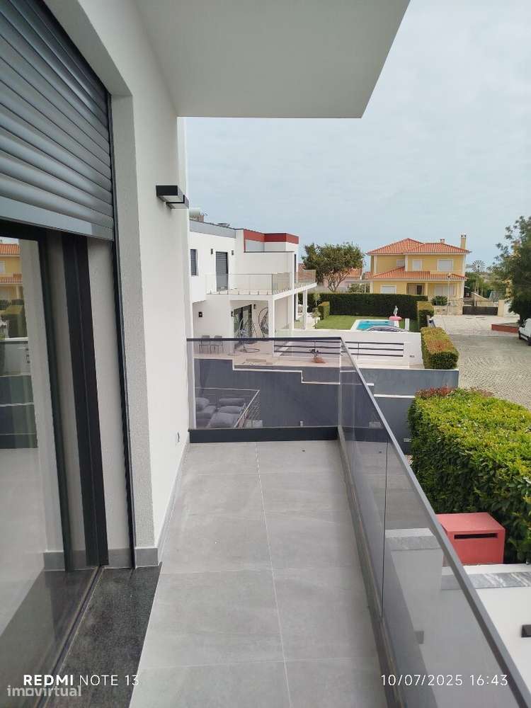 Moradia para venda em Alvide - Cascais-29