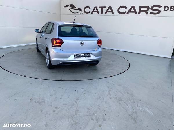 Volkswagen Polo 1.6 TDI Comfortline - 12