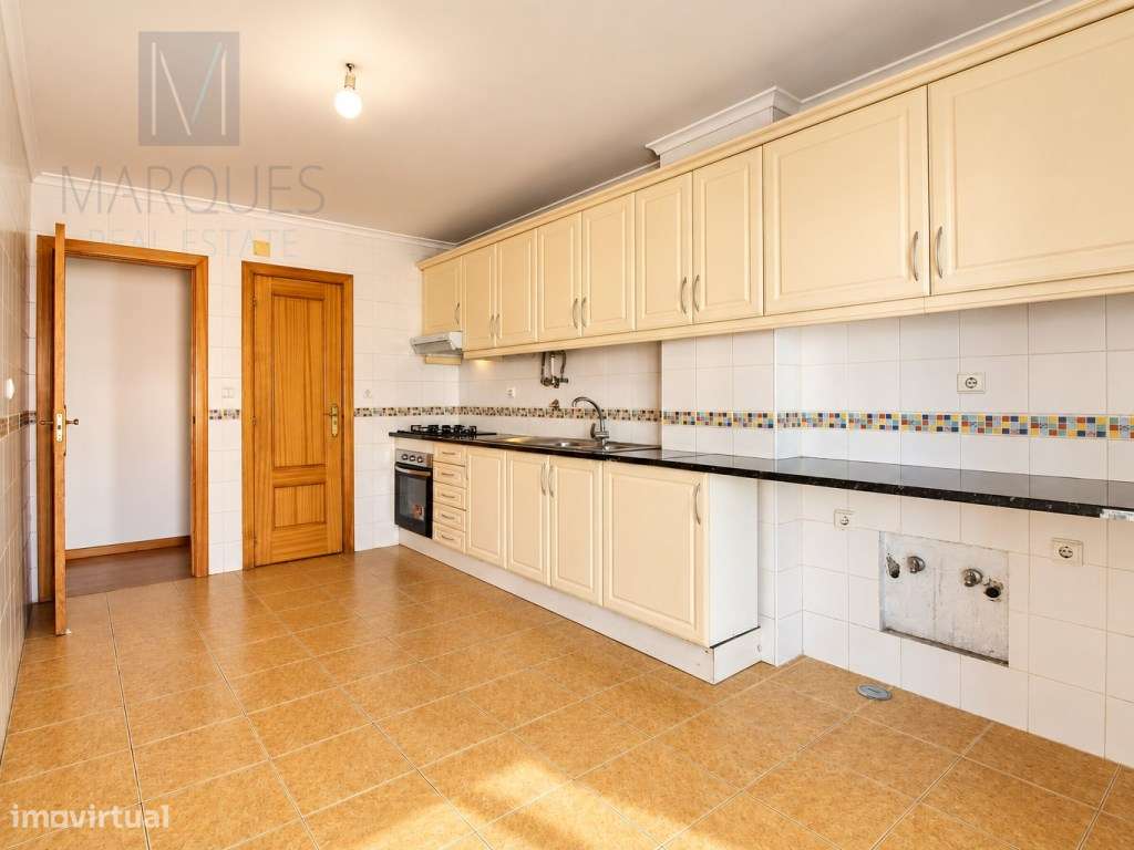 Apartamento T3 com Garagem e Arrecadação | Colinas da Arrábida - Qu...-4