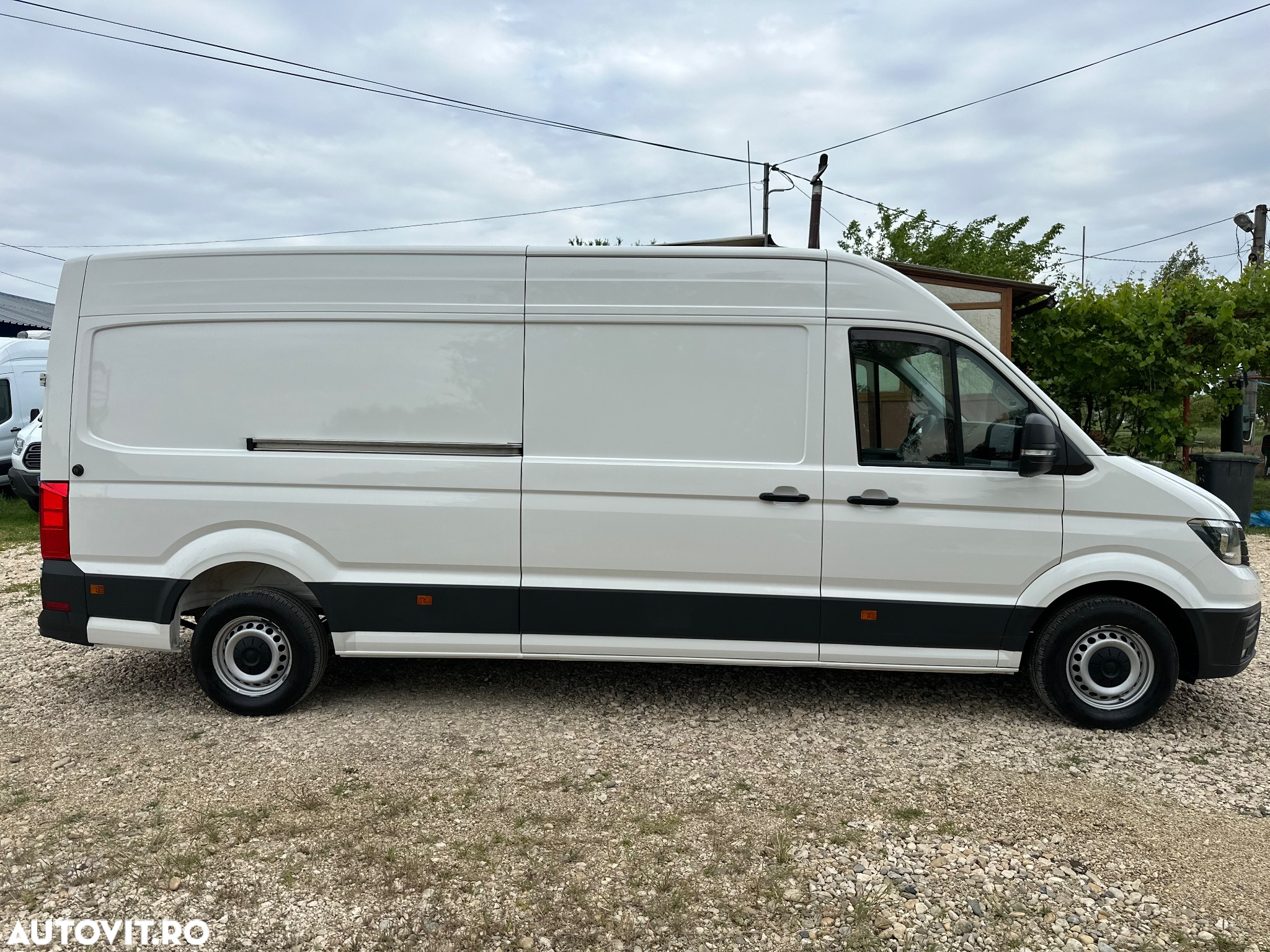 Volkswagen Crafter 2.0Tdi 180Cp IMPECABIL - 37