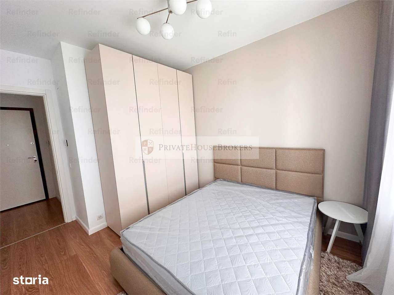 Domenii | 1Mai | Luxuria Residence | Bloc 2020 | Parcare | Curte 30MP - Imagine principală: 5/10