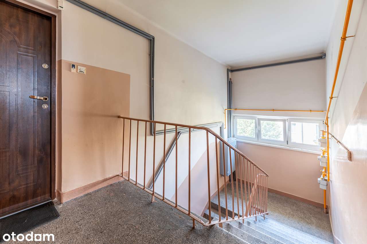 Mieszkanie 43 m² z balkonem i parkingiem – świetna lokalizacja !!!-6