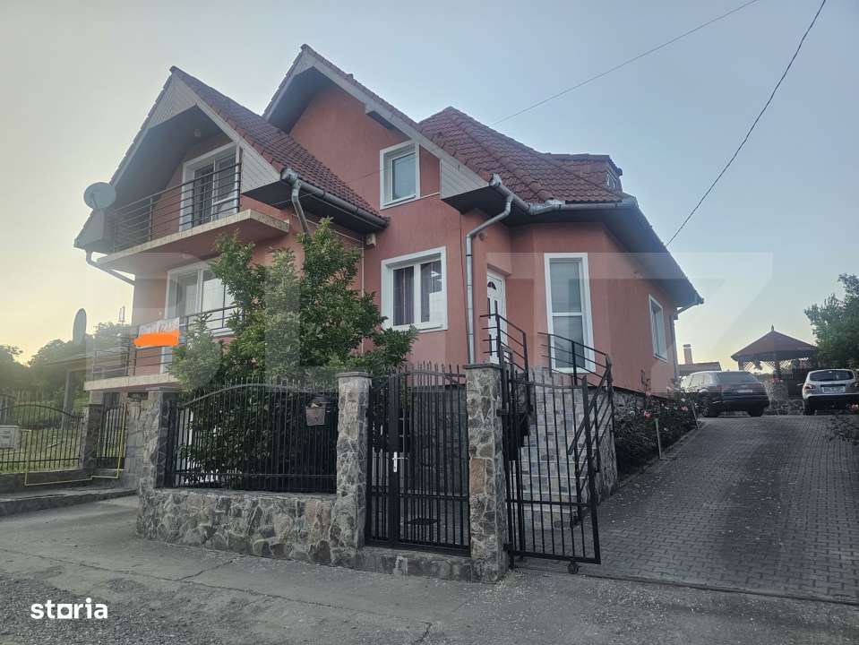 Casa solida cu teren generos – Voiniceni, 1138 mp, zona linistita - Imagine principală: 1/8