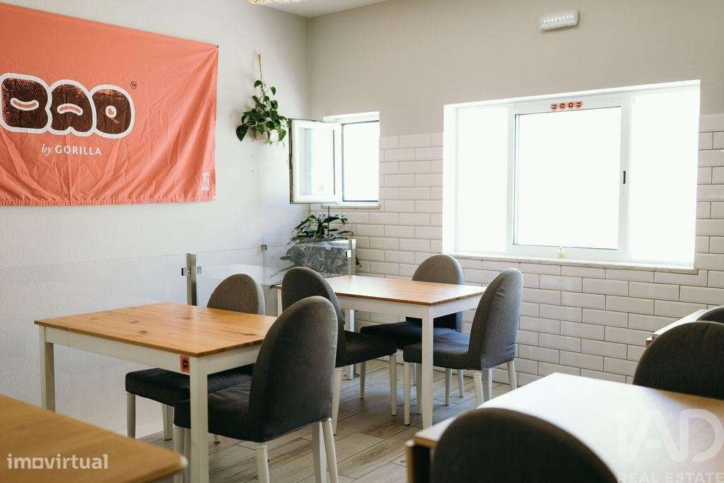 Loja / Estabelecimento Comercial T1 em São Gonçalo De Lagos de 70,00 m - Grande imagem: 4/6