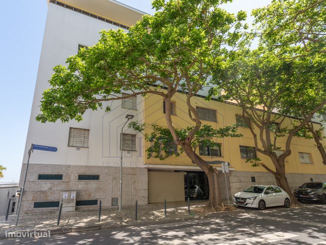 Apartamento T3 Exclusivo na Expo Sul-38