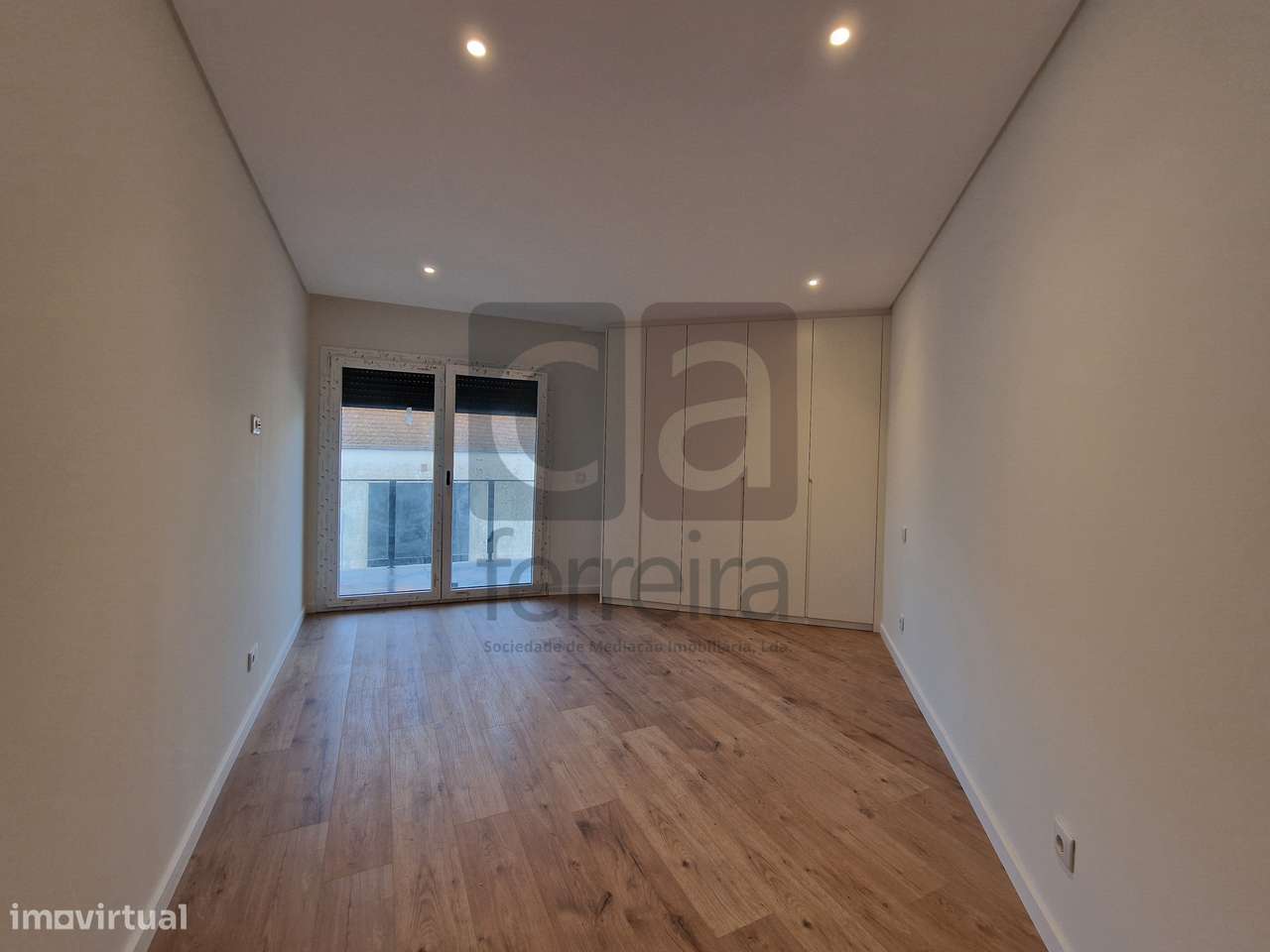 Apartamento T3 Novo com possibilidade de fazer Duplex-27