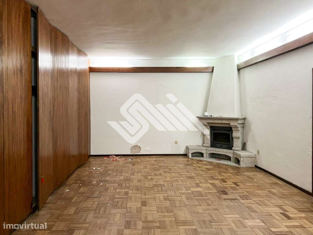 Moradia T4 Triplex Venda Porto-17