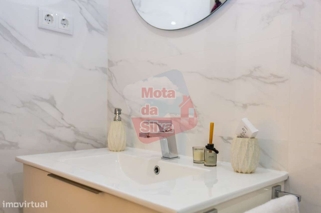 Excelente apartamento T2 em Vale Flores - Feijó-20