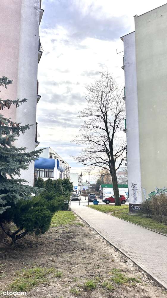 Przestronne  2-pok. 51,52m2, centrum, blisko PKP-9