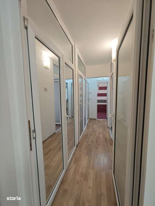 Apartament spatios,de vanzare, 3 camere, 98 mp, zona Petru Rares - Imagine principală: 4/10
