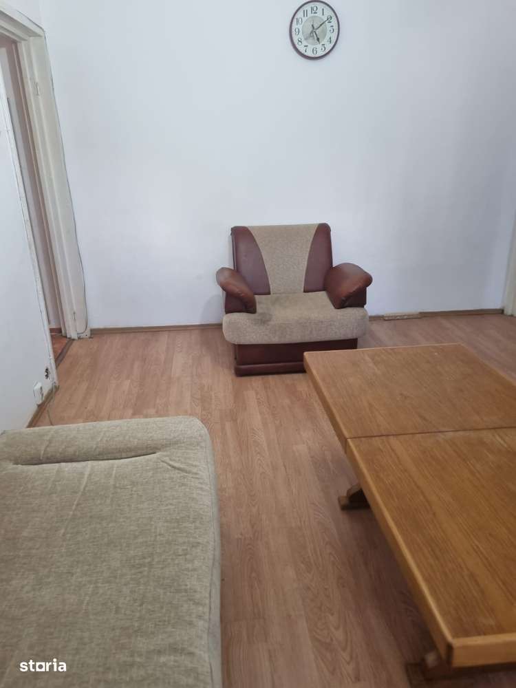 Apartament 2 camere de vânzare -Tomis Nord Liceul Călinescu 69000 euro - Imagine principală: 4/18