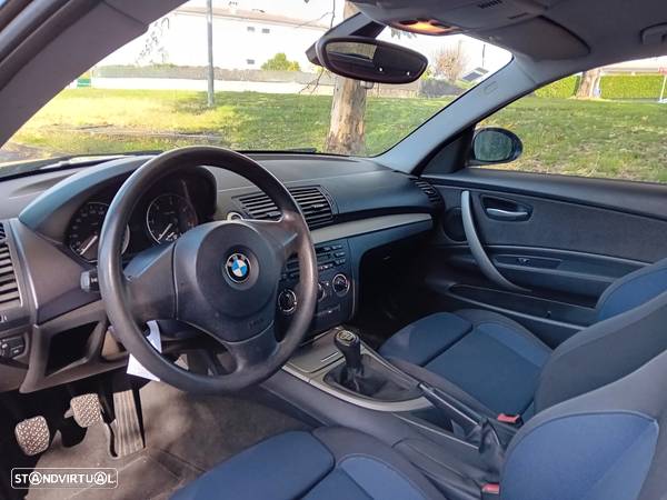 BMW 118 d DPF Edition Sport - 8