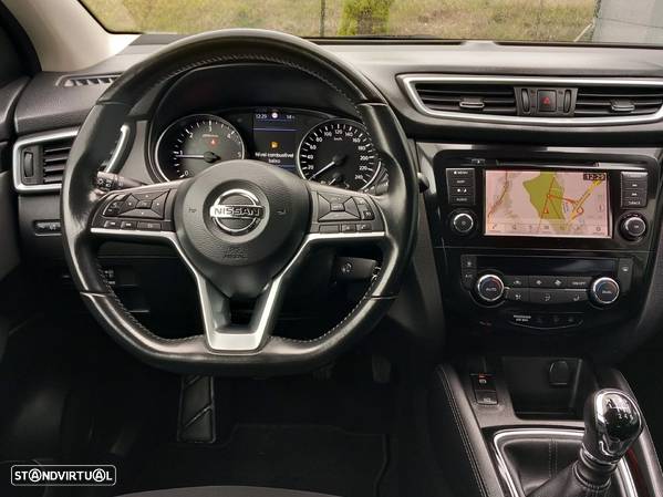 Nissan Qashqai 1.5 dCi N-Connecta Led - 16