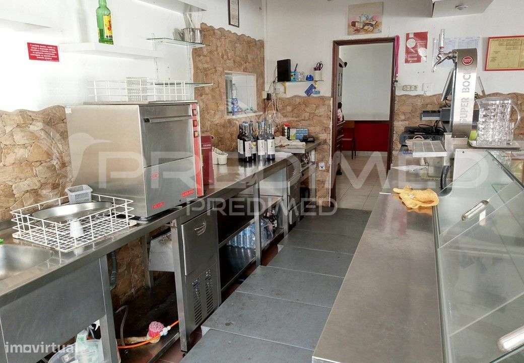 MARTELEIRA. Restaurante totalmente equipado - Grande imagem: 3/21