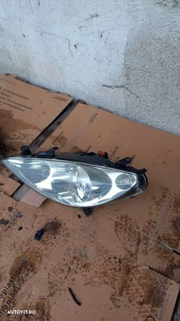 Faruri Bara Fata,Spate Capota Haion Radiatoare Peugeot 307 - 3