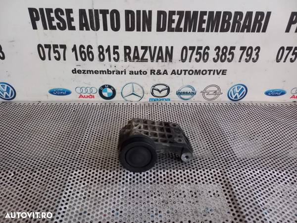 Suport Rola Accesorii Audi Q7 3.0 Tdi Cod 059903143D Dezmembrez Audi Q7 3.0 Tdi Motor BUG Automat - Dezmembrari Arad - 3