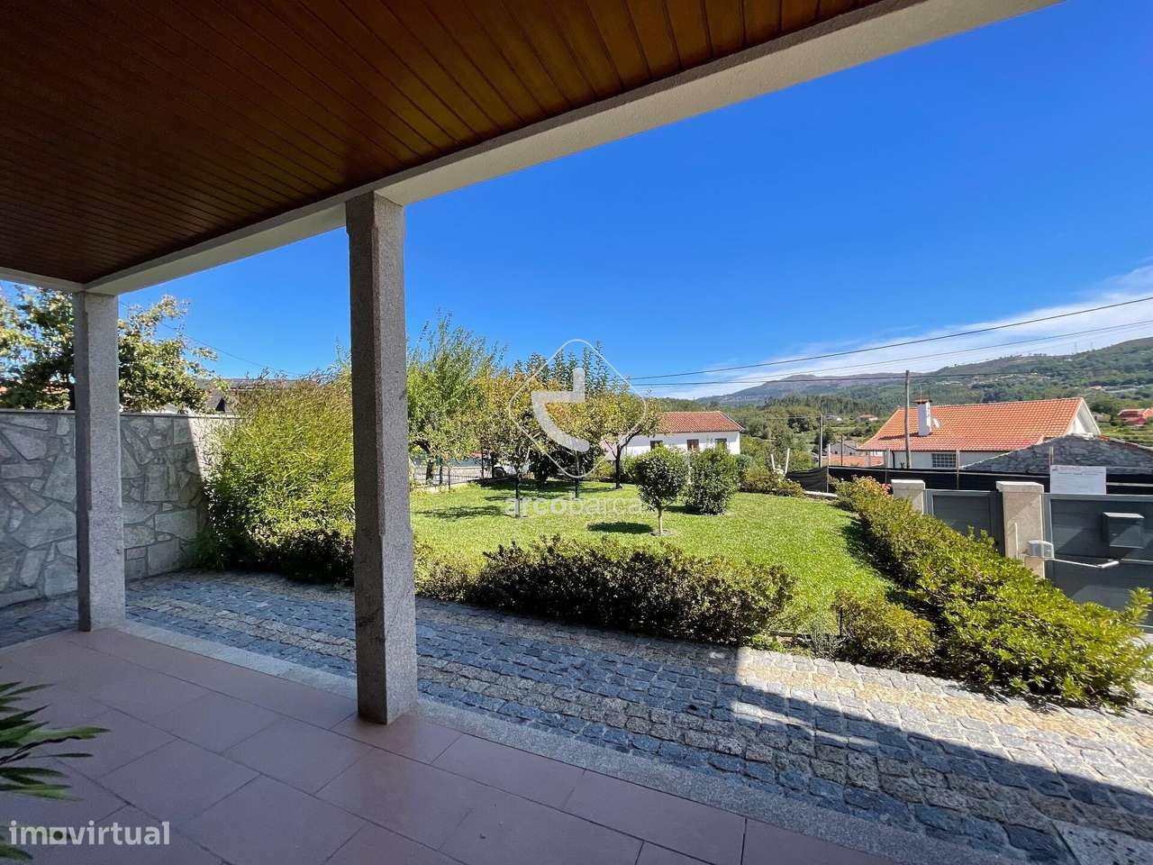 Moradia T4 - Couto - Arcos de Valdevez-15
