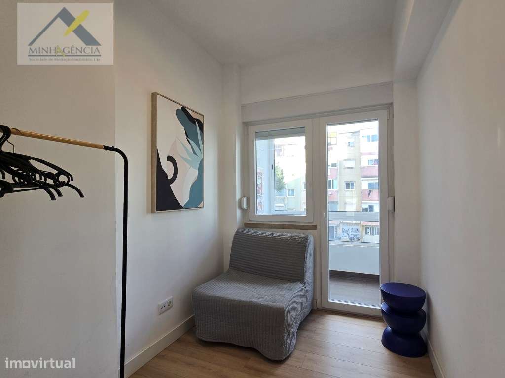 Apartamento T3 no Bairro Santos em Setúbal-23