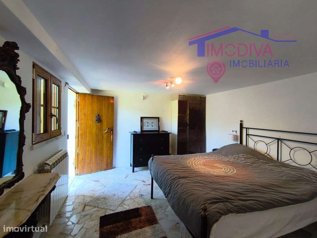 Propriedade com moradia, anexo, piscina e terreno com mais 2 ha-19