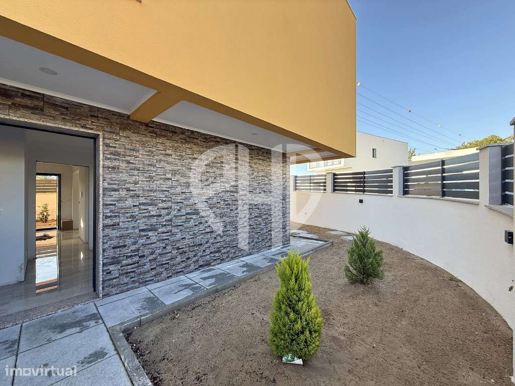 Moradia Isolada T4 Nova com Piscina Aquecida | Caparica | Conclusão...-45