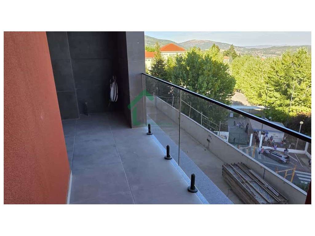 T1 Boas Áreas - Condomínio Fechado c/ Piscina - Covilhã - Grande imagem: 5/14