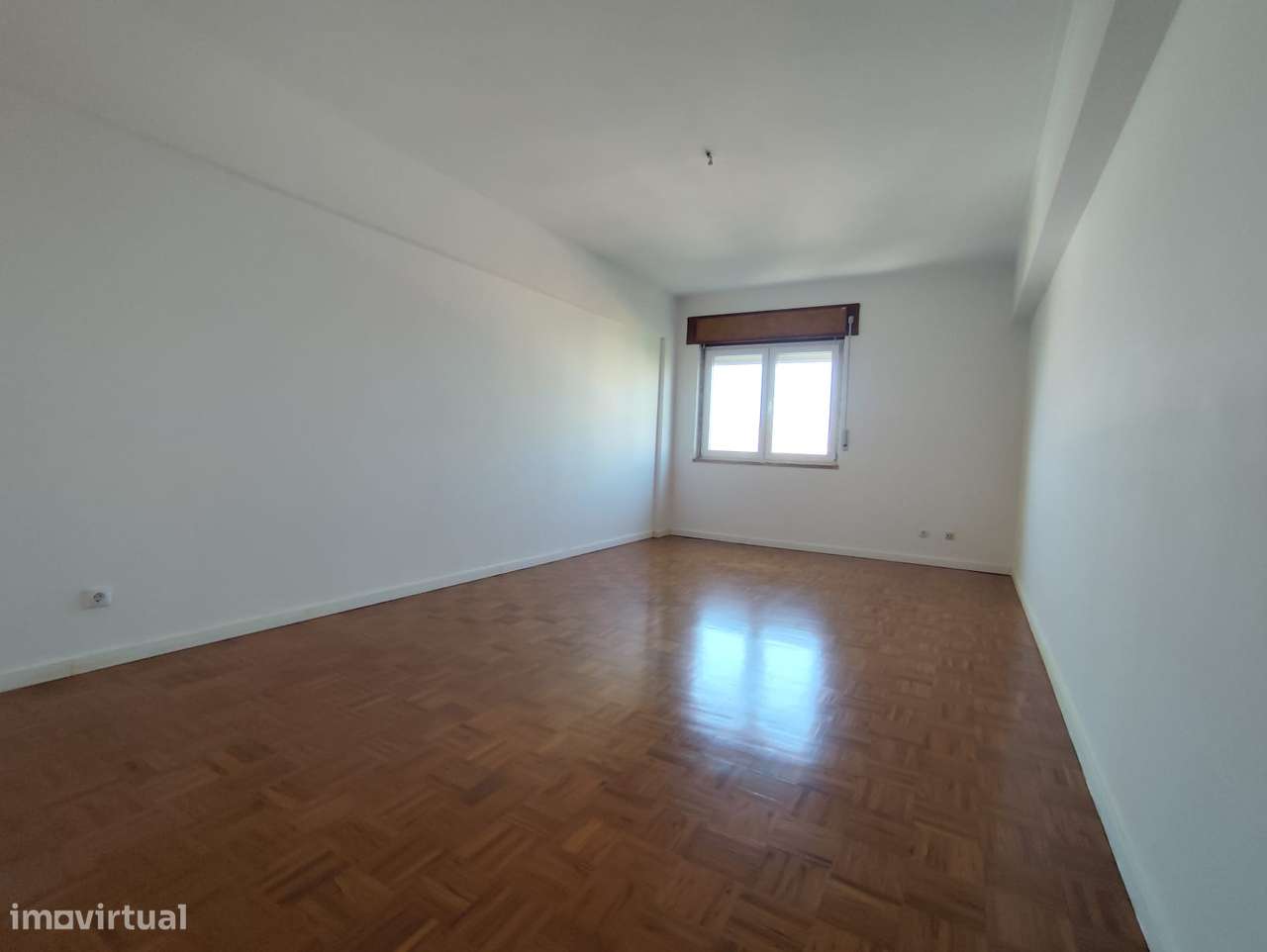 Apartamento T3 na Portela Totalmente Renovado-21