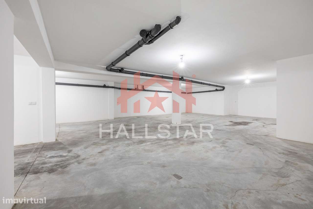 Moradia de Luxo T4 / Lote com 890m² / Marinha Grande-41