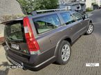 Volvo XC 70 D5 AWD Momentum - 4