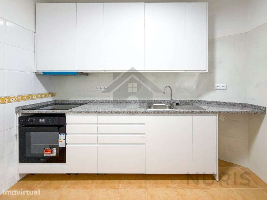 Apartamento T2 com garagem para arrendamento em Portimão! - Grande imagem: 5/20