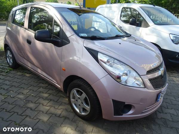 Chevrolet Spark - 2