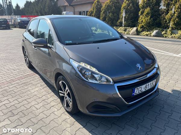 Peugeot 208 Blue-HDi 100 Stop&Start Allure - 11