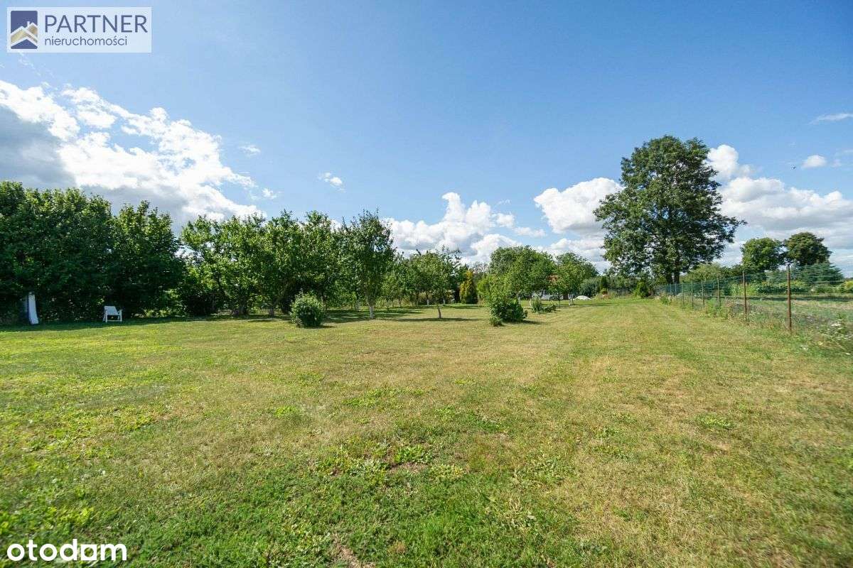 Dom z dużą działką 4200 m2 - gotowy do zamieszkani-17