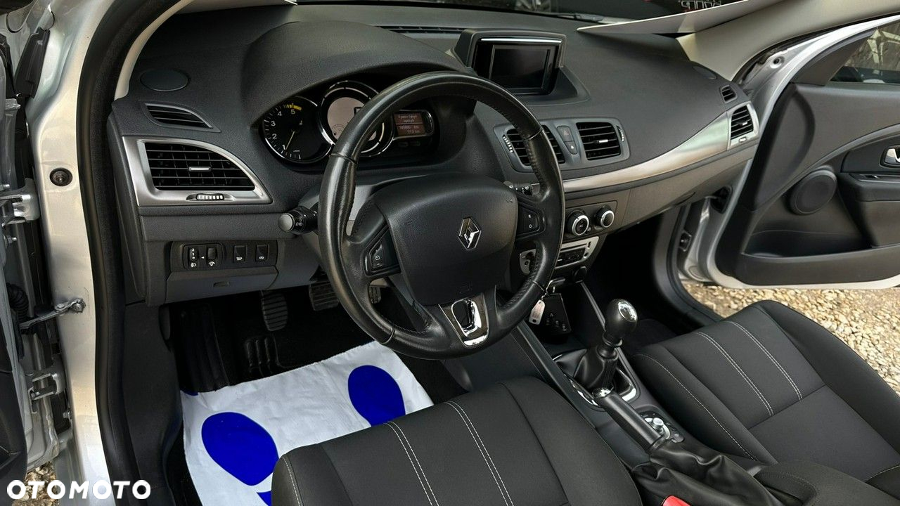 Renault Megane - 24