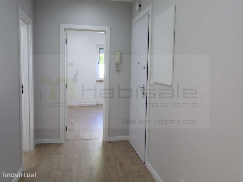 Apartamento T4 na Damaia totalmente remodelado - Grande imagem: 4/20