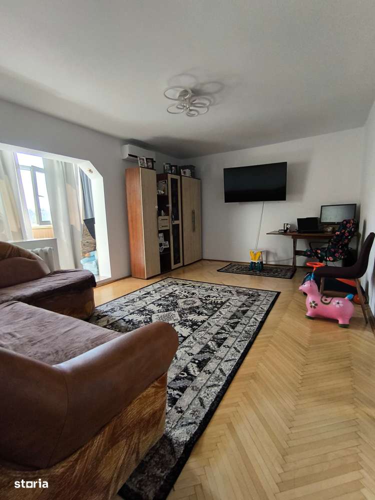 Vanzare ap 3 camere bld.Poitiers , bloc 1992 - Imagine principală: 2/12