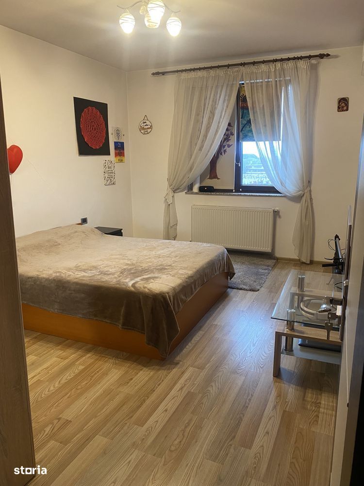 Apartament de 2 camere zona TRACTORUL,complex ISARAN