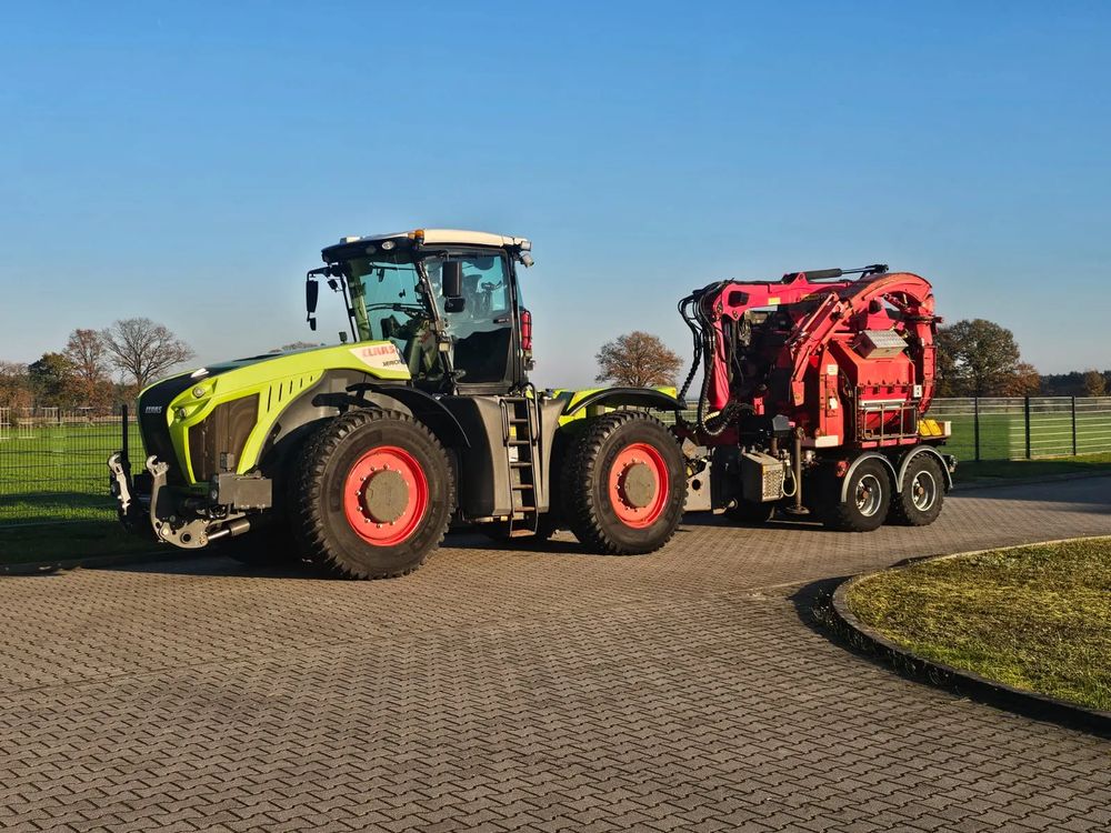Eschlböck biber 84/claas xerion 4000  rębak biber 84 / traktor claas xerion 4000 2015