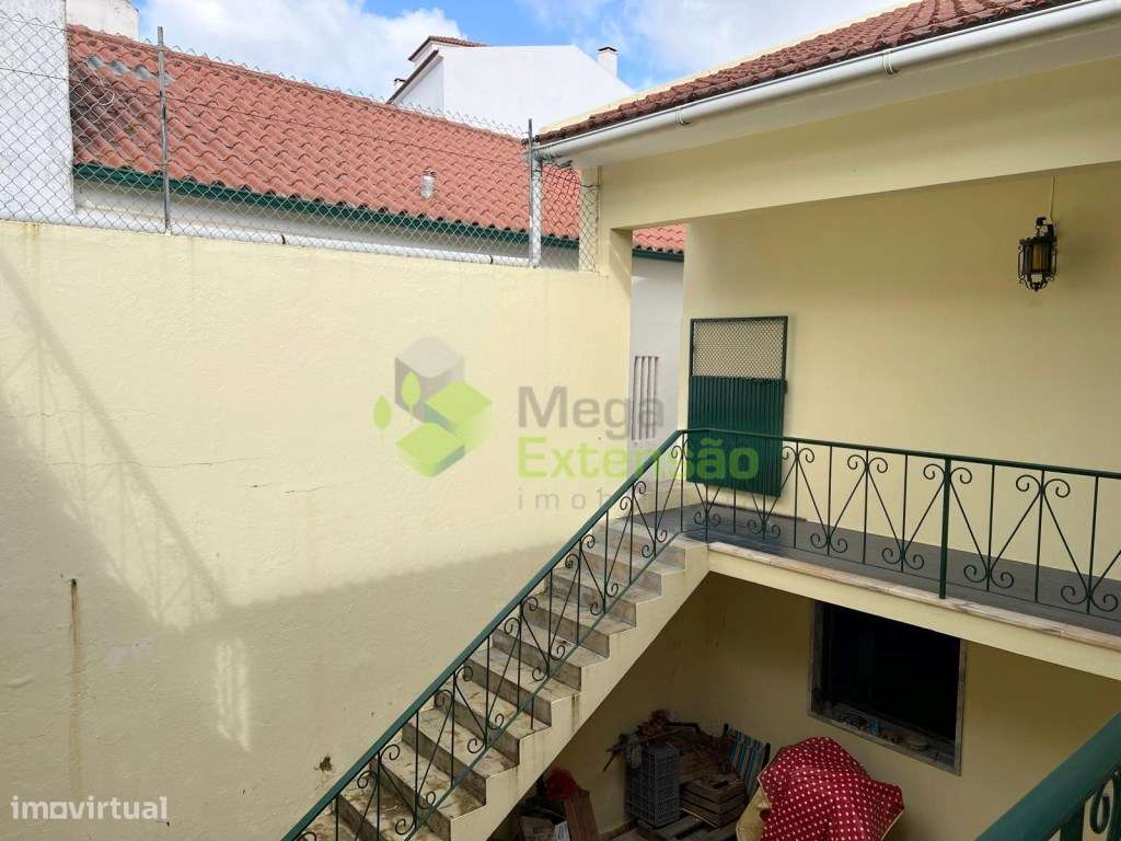Moradia T3, com Terreno de 1080 m2, no Centro da Vila do Cadaval, c...-20