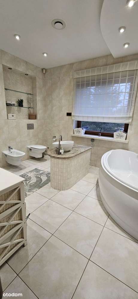 Dom na dużej działce, z bezpośrednim dojściem do jeziora!-15