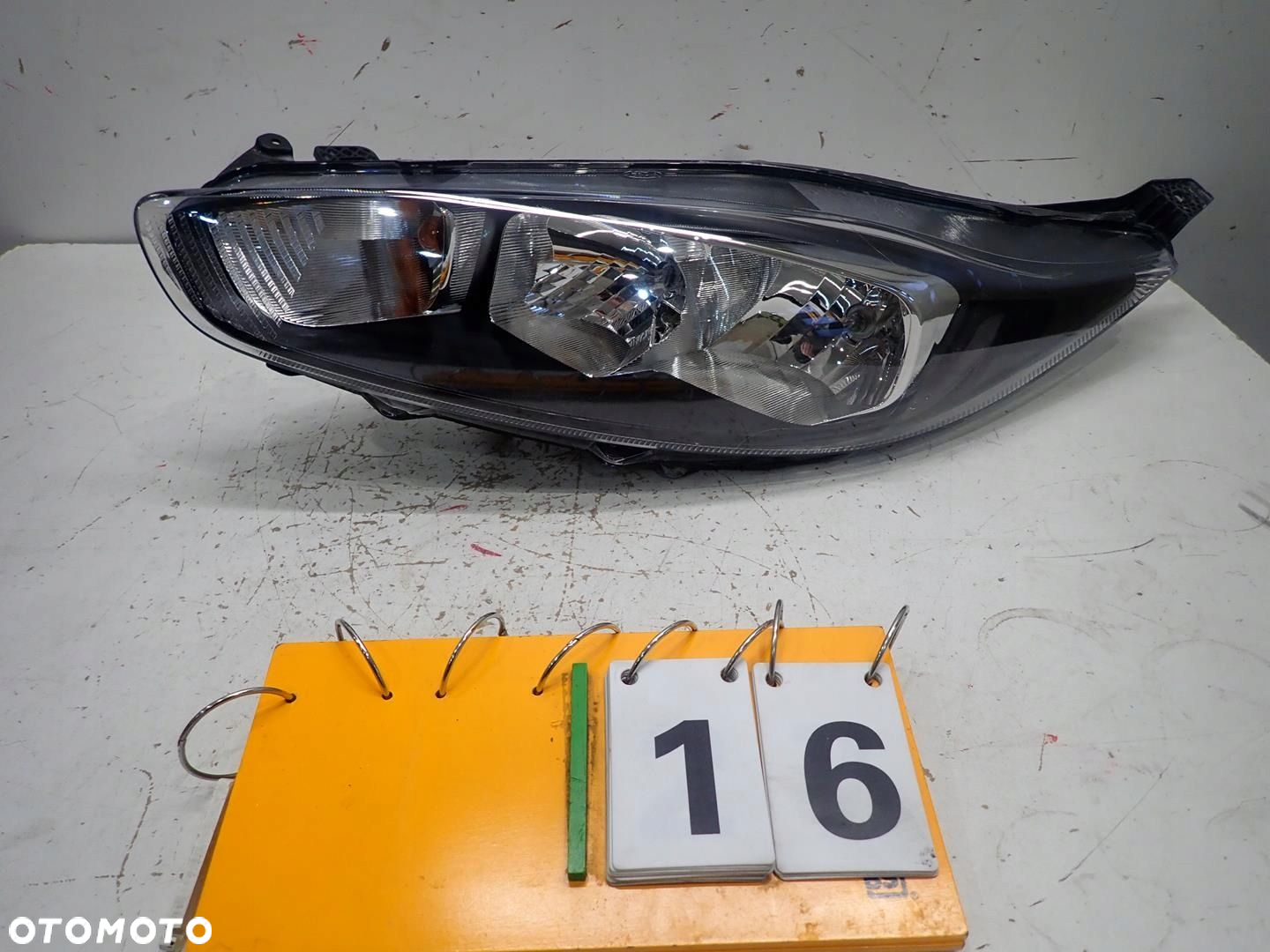 Lampa przód lewa FORD FIESTA MK7 LIFT 2013- - 2