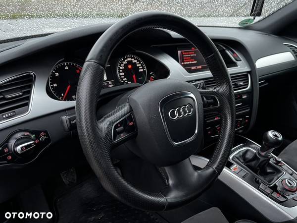 Audi A4 Avant 2.0 TDI DPF Ambiente - 23