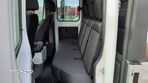 Mercedes-Benz Sprinter - 13