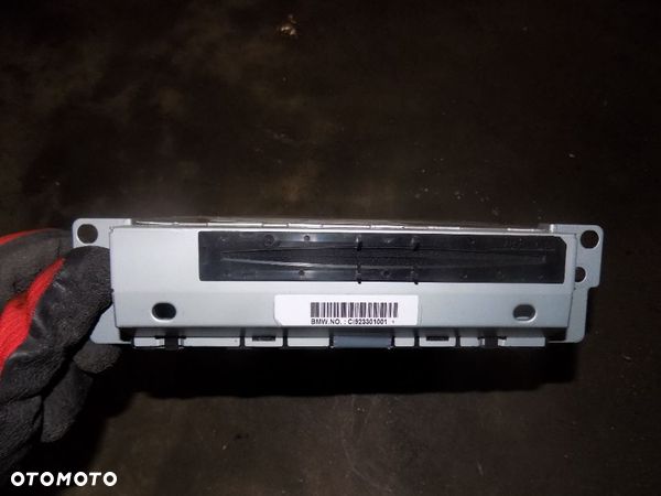 BMW F10 F11 RADIO CD CZYTNIK 9233010 - 1