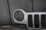 JEEP CHEROKEE KJ GRILL ATRAPA - 6