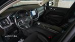 Volvo XC 60 B4 D AWD Geartronic Momentum Pro - 19