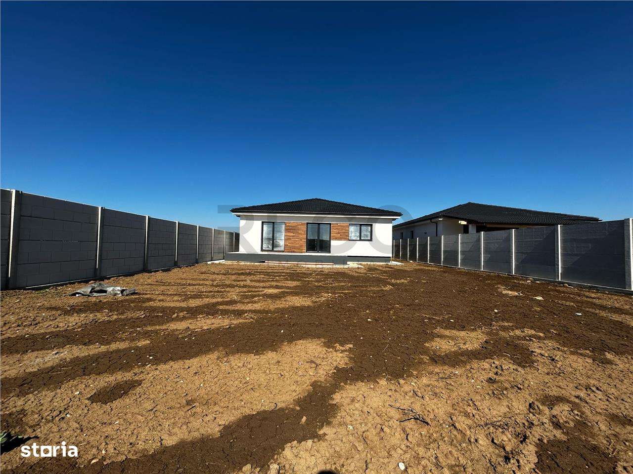 RECO Casa Comuna Santandrei Bihor - Imagine principală: 4/12