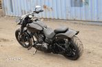 Harley-Davidson Softail Breakout - 4